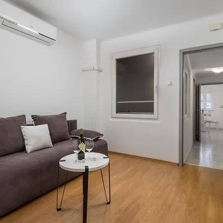 Main View Apartment Rijeka Exterior photo